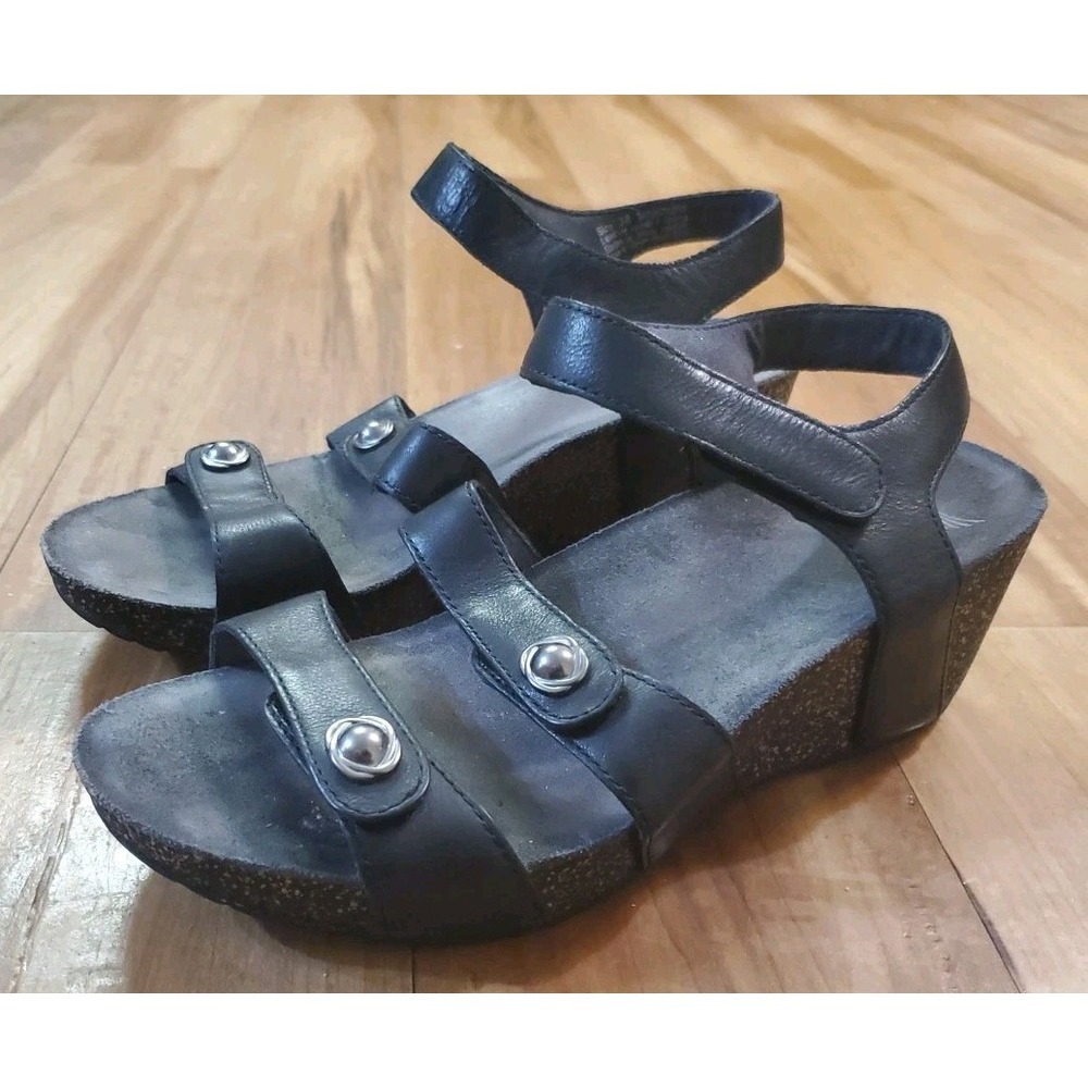 Dansko Savannah Cork Wedge Sandals Size 38 Black Leather Adjustable Straps